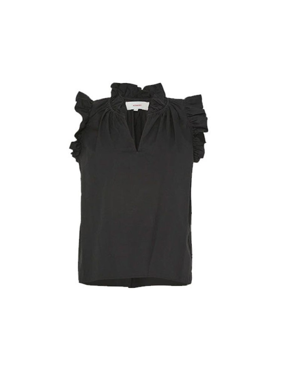 XIRENA Bex Top In Black