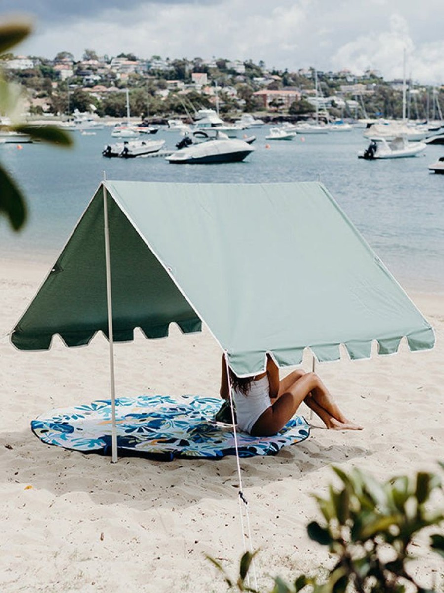 BASIL BANGS Beach Tent In Sage